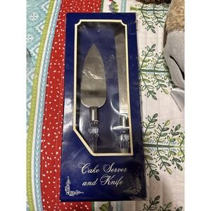 CAKE SERVER and KNIFE 2007 Wilton Industries NIB